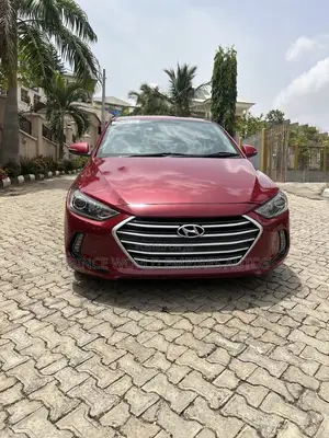 Hyundai Elantra Sport Sedan FWD (1.6L 4cyl 6M) 2017 Red