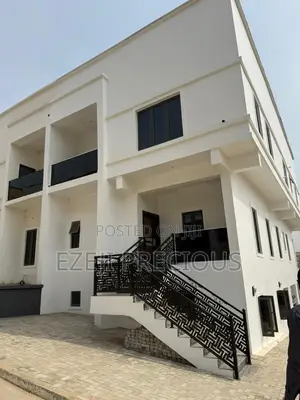 4bdrm Duplex in Apo District for rent