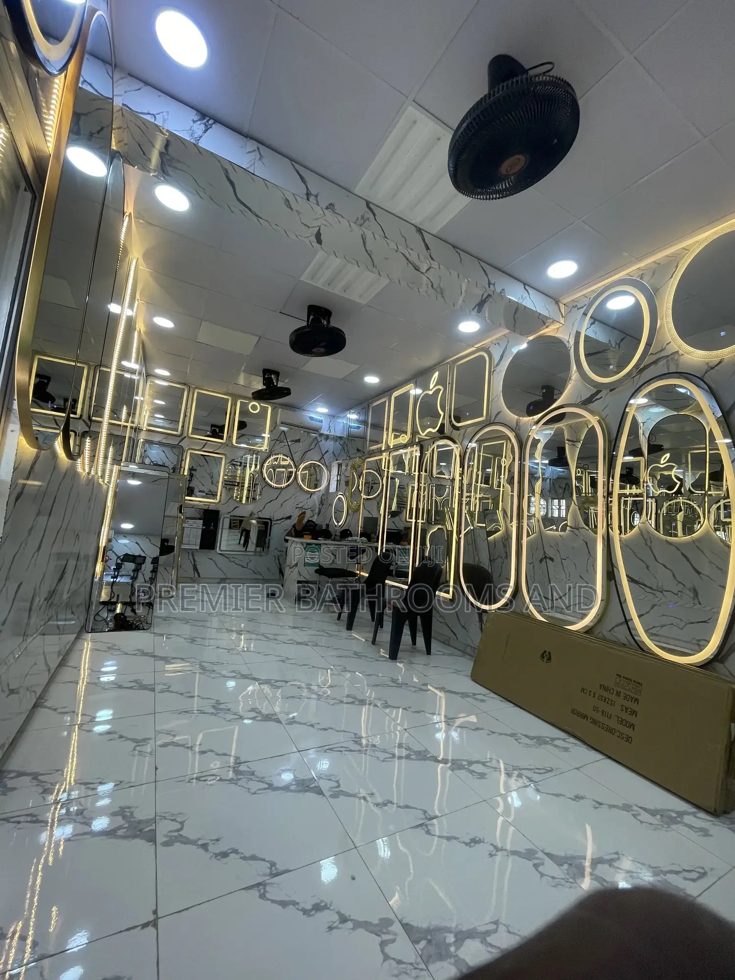Long Saloon Led Mirror