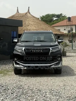 Toyota Land Cruiser Prado 2013 Black