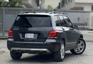 Mercedes-Benz GLK-Class 350 4MATIC 2014 Gray