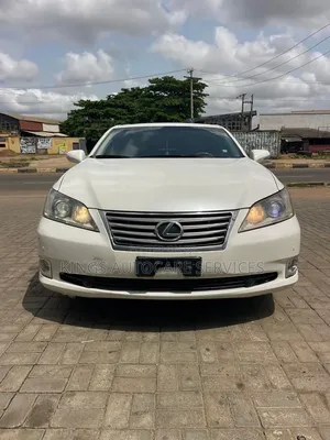 Lexus ES 350 2011 White