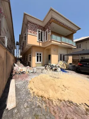 5 Bedroom Commercial Duplex to Let in Lekki Phase One