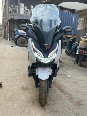 Motorcycle 2021 White