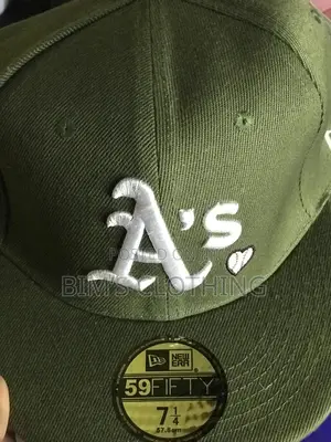 Athletics New Era 59fifty Heart Love Hustle Fitted Cap