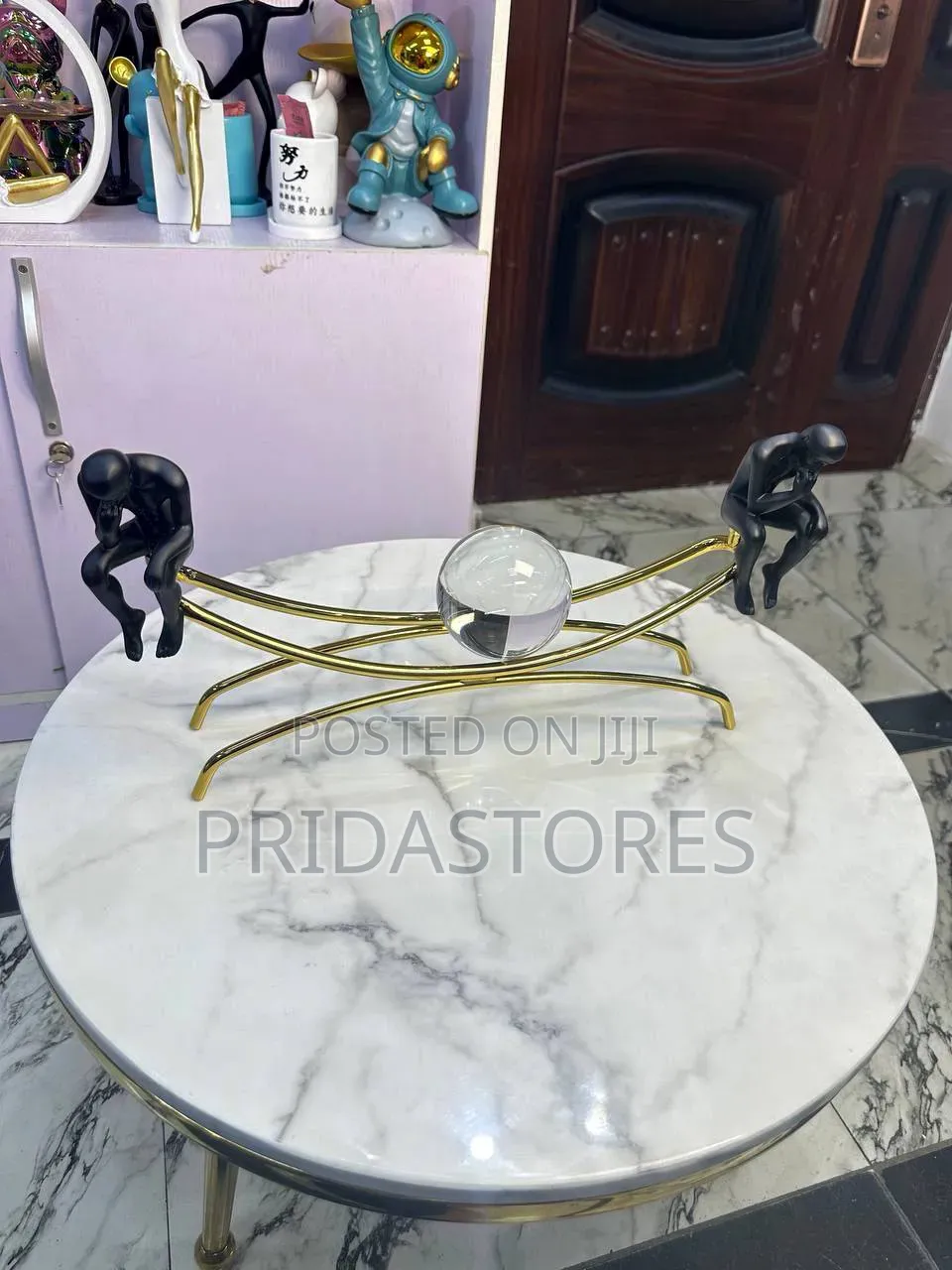 Nordic Thinker Decor