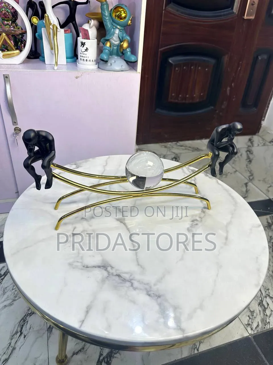 Nordic Thinker Decor