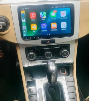Volkswagen Passat Navigation Apple Carplay/Android Auto