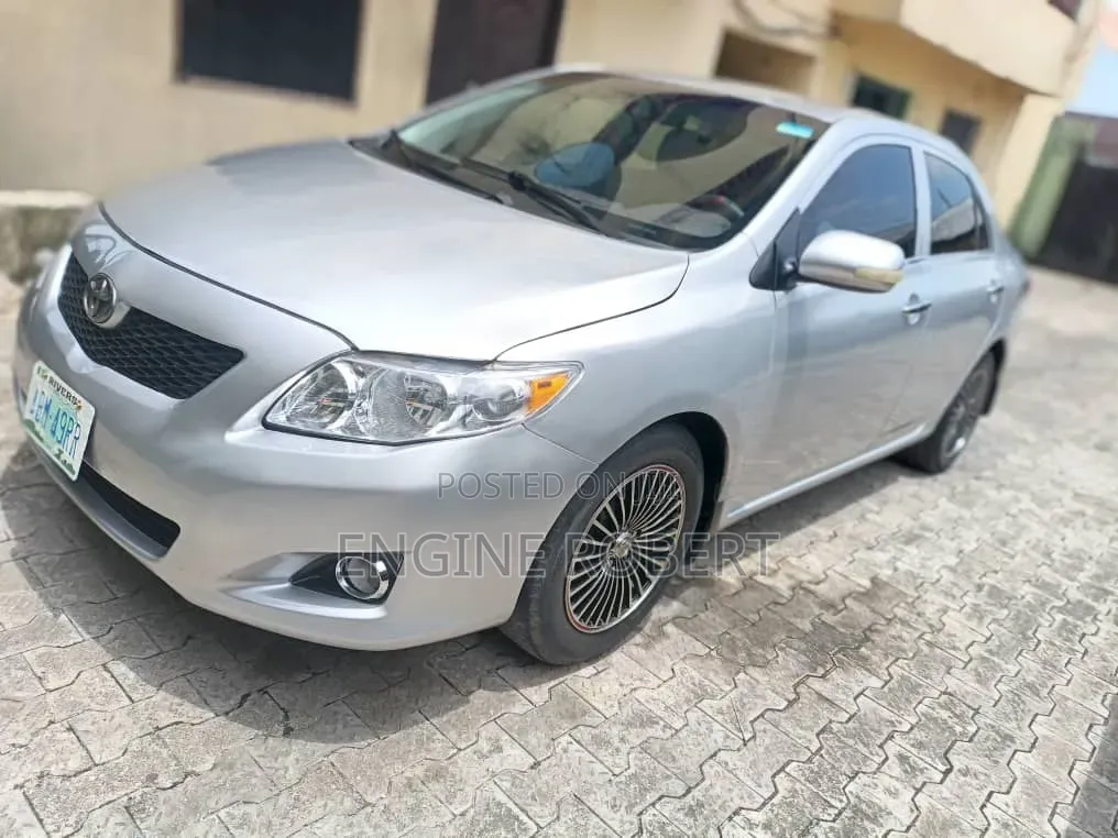 Toyota Corolla 2009 Silver