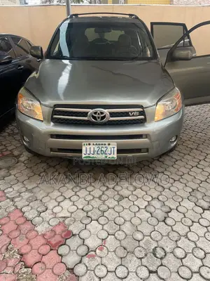 Toyota RAV4 4x4 2007 Brown