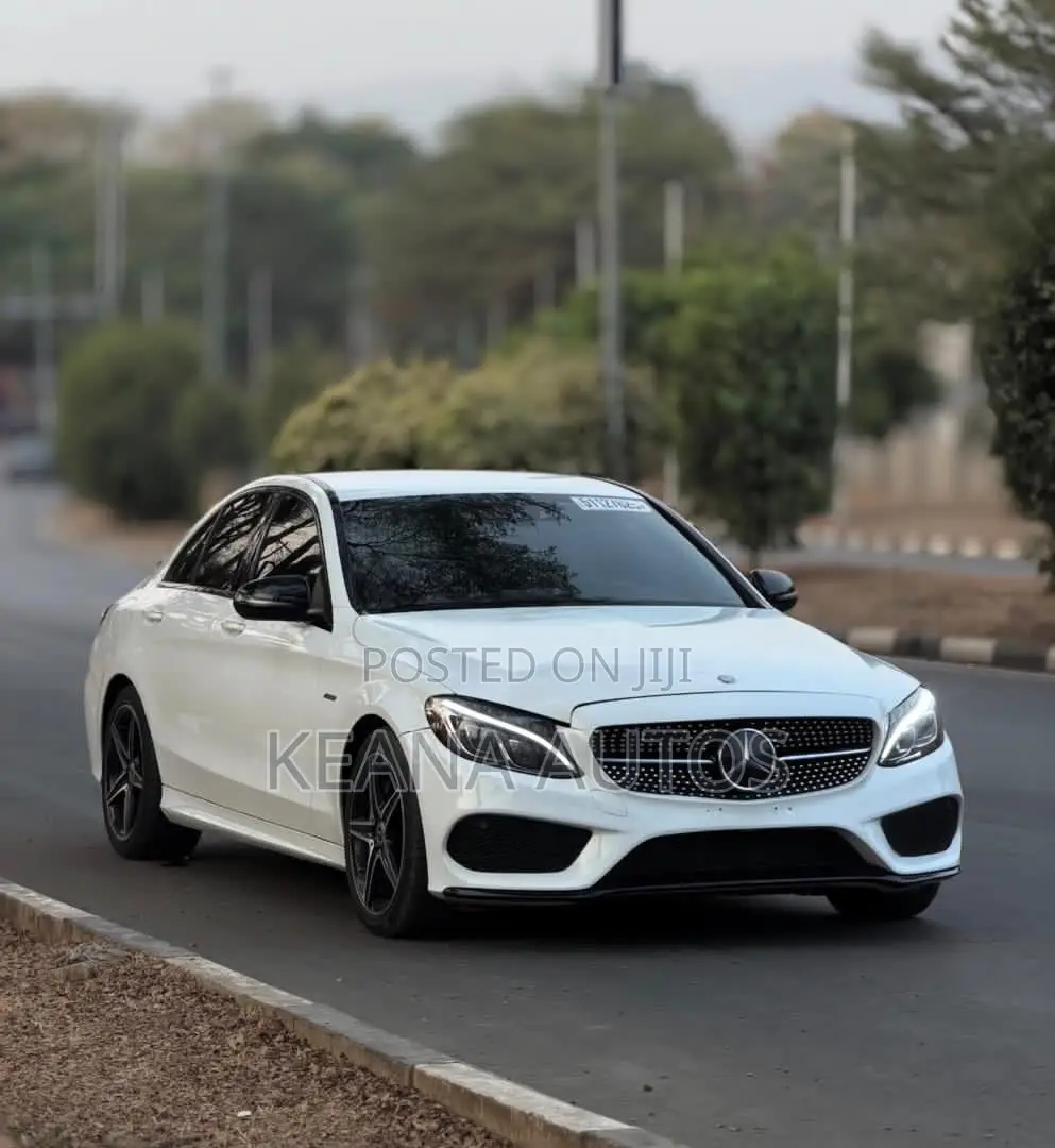 Mercedes-Benz C450 2016 White