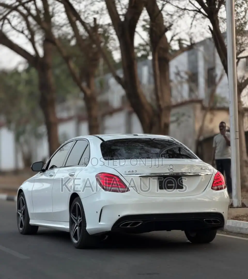 Mercedes-Benz C450 2016 White