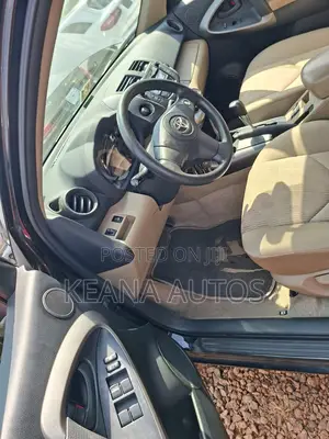 Toyota RAV4 2011 Black