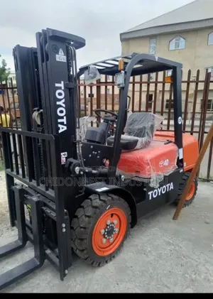 Toyota Forklift Pressure Washing Machines 40tons