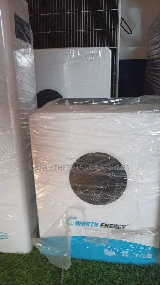 Cworth Battery and Inverters