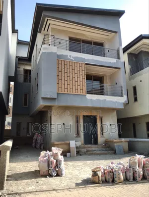 4bdrm Duplex in O'Brien Homes, Mabushi for rent