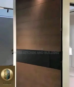 Original Best Quality Pivot Door