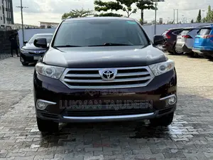 Toyota Highlander Limited 2011 Burgundy