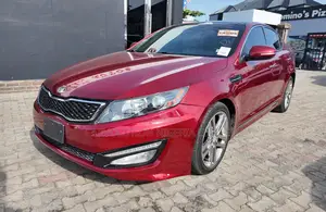 Kia Optima SXL Turbo Sedan (2.0 L 4cyl 6A) 2013