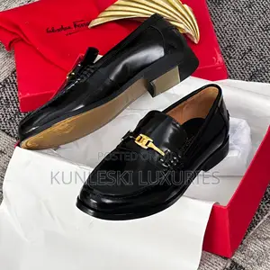 Original Salvatore Ferragamo Embossed-Gancio Patent Loafers Shoes