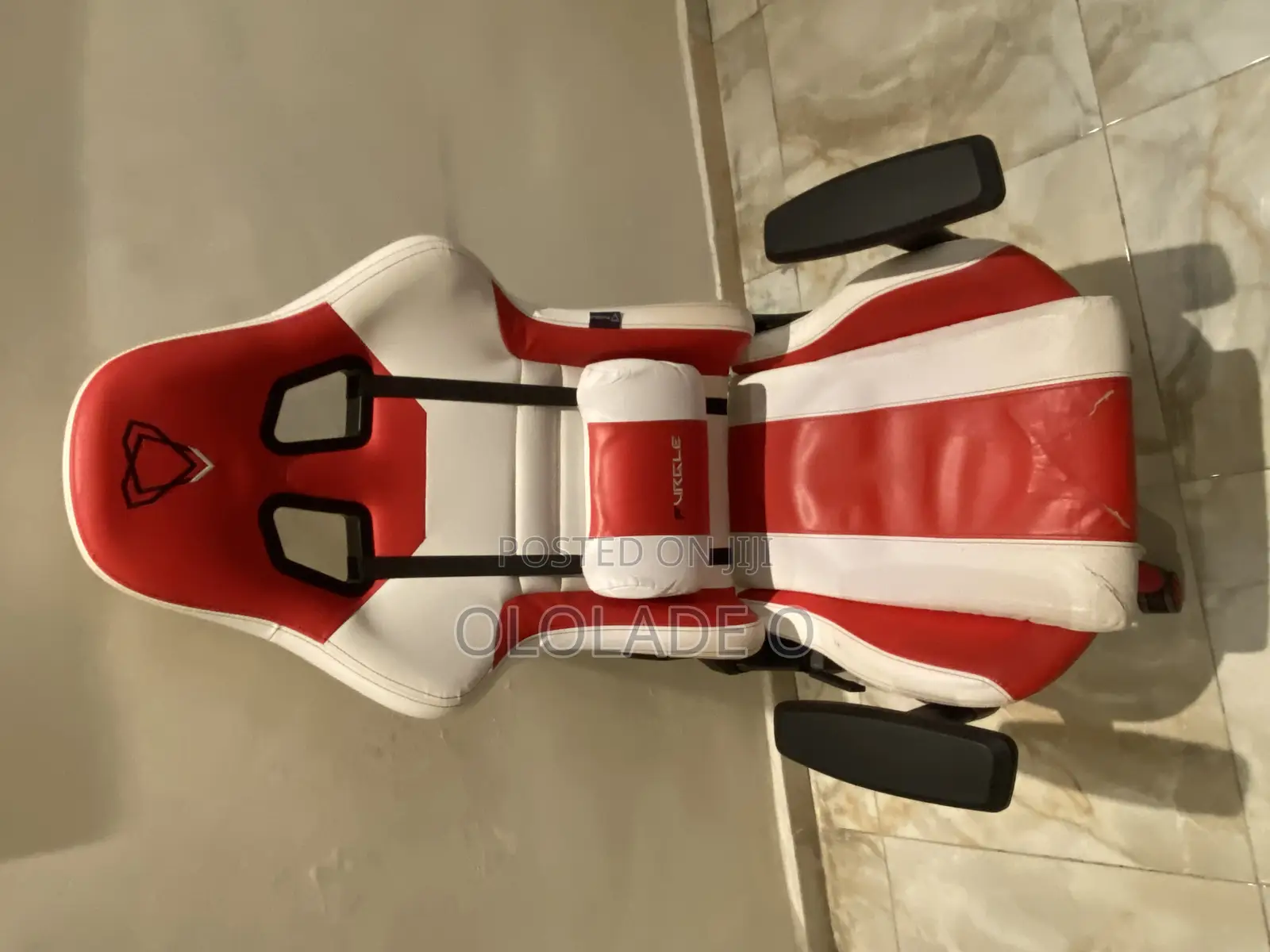 Furgle Game Chair and Table