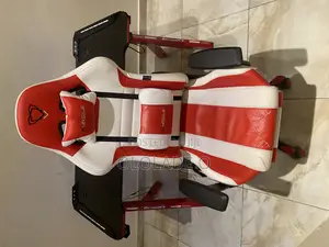 Furgle Game Chair and Table