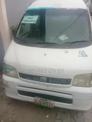 Daihatsu Hijet 2005 White