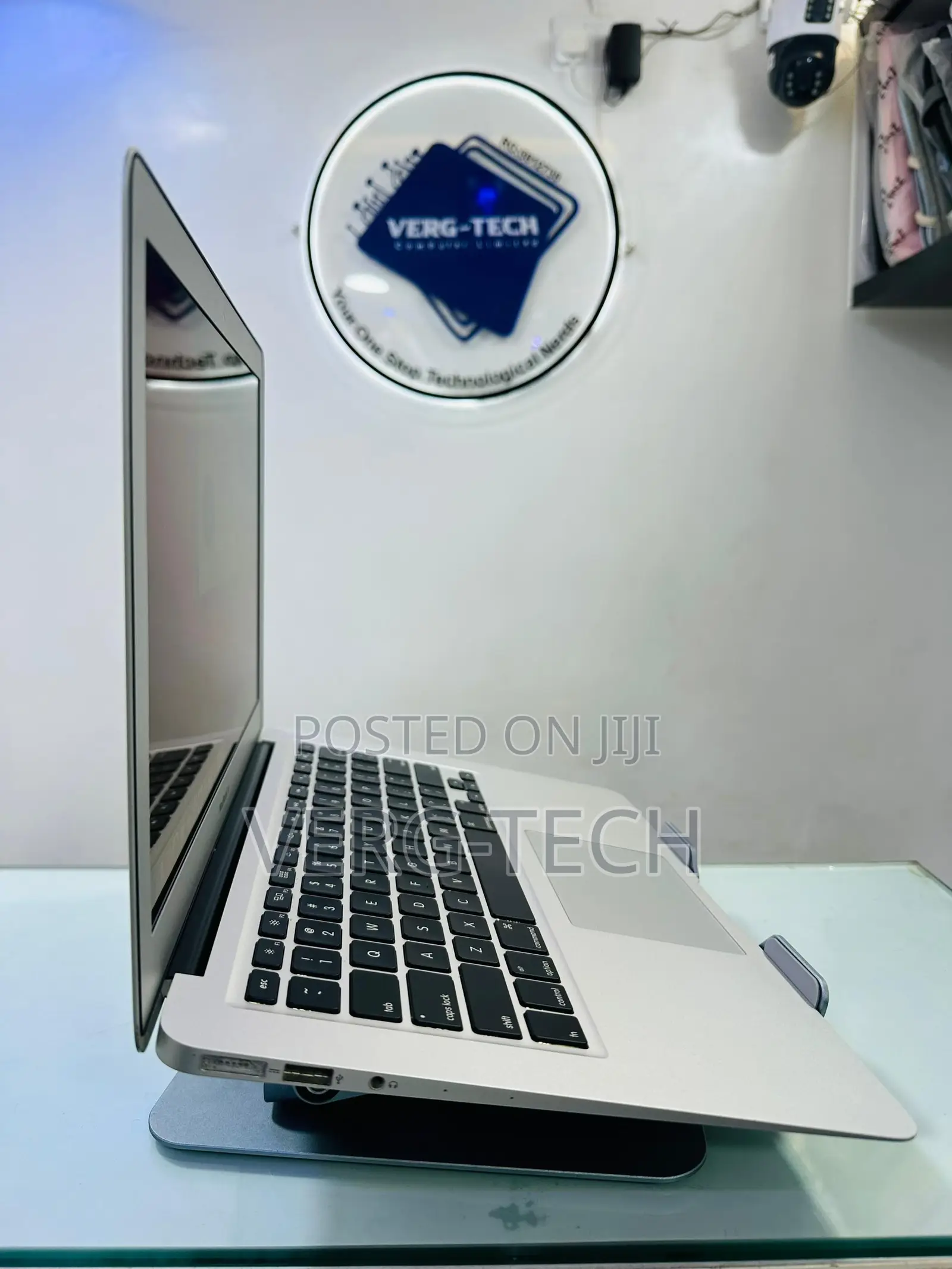 Laptop Apple MacBook Air 2017 8GB Intel Core i5 SSD 256GB