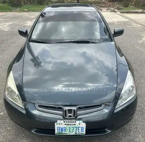 Honda Accord 2005 Gray