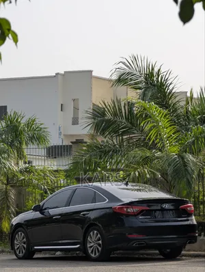 Hyundai Sonata Sport Sedan FWD (2.4L 4cyl 6A) 2016 Black