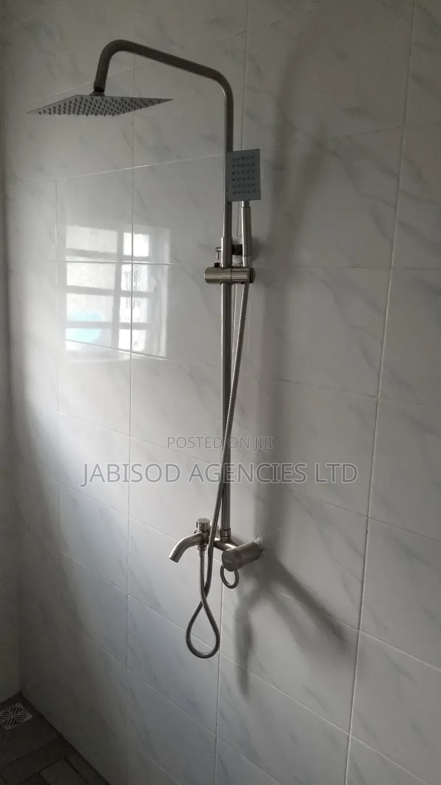 2 Bedroom Flat Off Bode Thomas Street