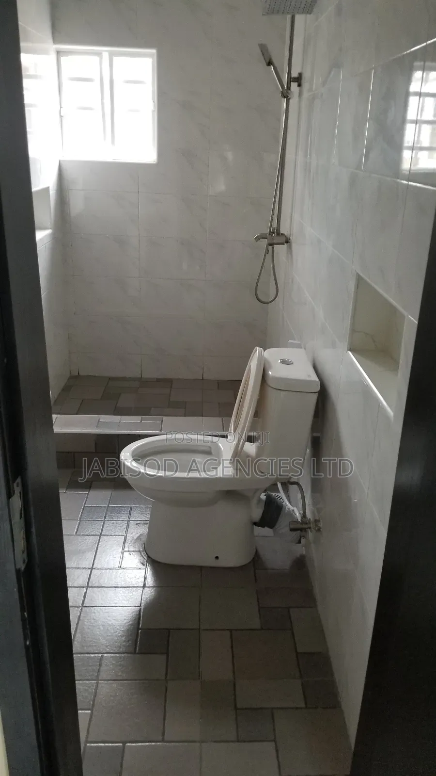 2 Bedroom Flat Off Bode Thomas Street