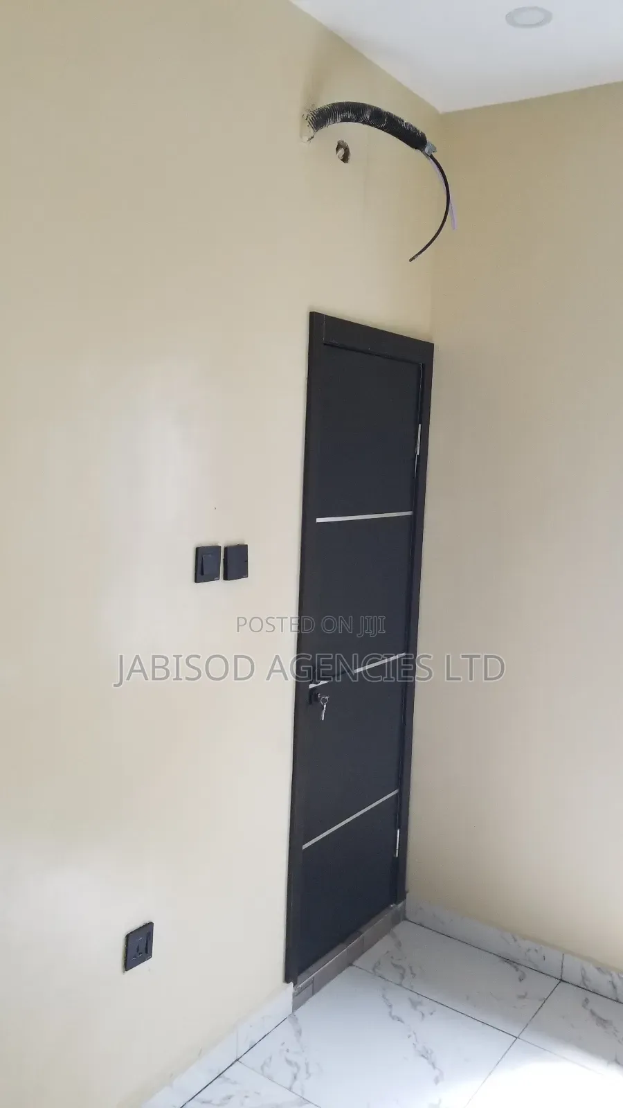2 Bedroom Flat Off Bode Thomas Street