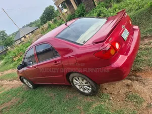 Toyota Corolla 2004 Red