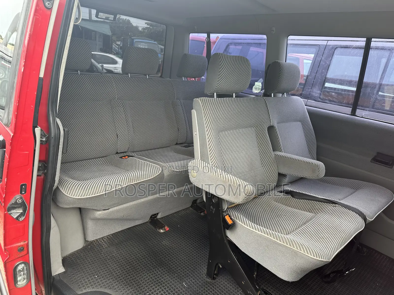 Volkswagen Transporter 2005 Red