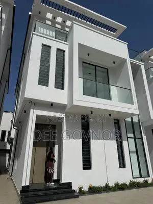 5bdrm Duplex in Chevron, Lekki Phase 2 for sale
