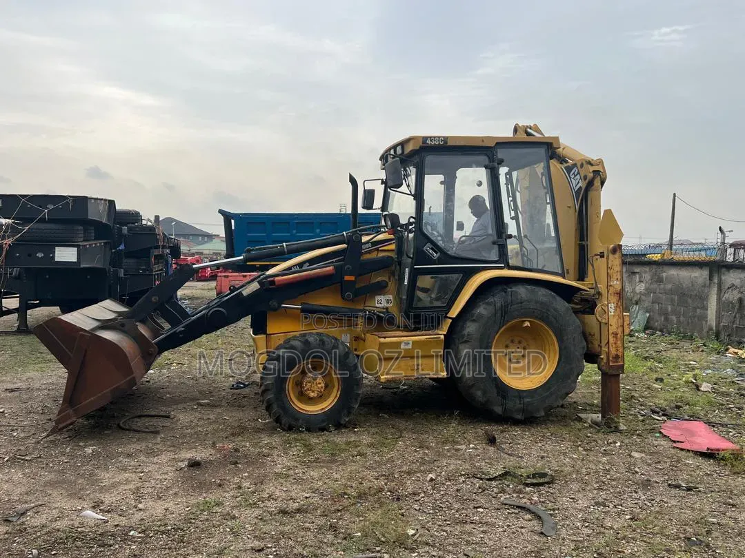 Caterpillar Backhoe 438c