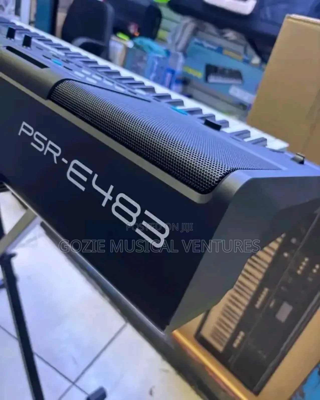 A Very High Quality Yamaha Keyboard PSR-E483 With Original Adaptor