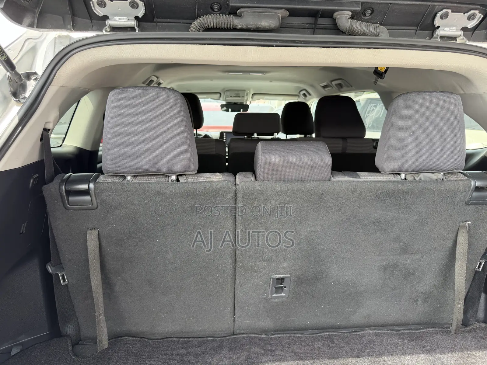 Toyota Highlander 2022 Silver