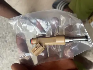 Toyota Corolla Fuel Injector Nozzle 2009-2015
