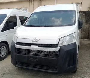 Toyota HiAce 2020 White