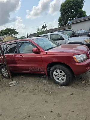 Toyota Highlander 2004 Red