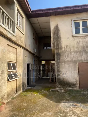 6bdrm Duplex in Igando / Ikotun/Igando for sale