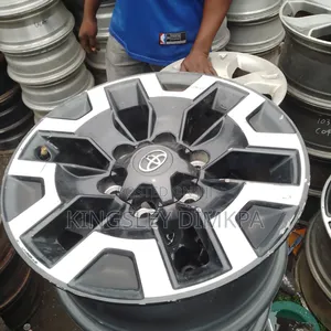 Toyota Rim Highlander 2018