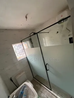 The Benefits and Advantages of Shower Cubicle or Shower Doors 