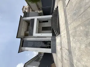 4bdrm House in Apo Resettlement for sale