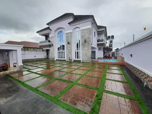 6bdrm Duplex in 6Th Avenue Festac for sale