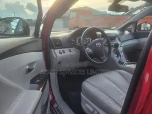 Toyota Venza 2012 Red