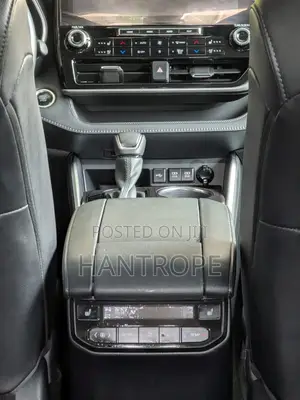 Toyota Highlander Platinum 2021 Silver