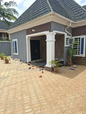 3bdrm Bungalow in Mercyland Estate, Alimosho for sale